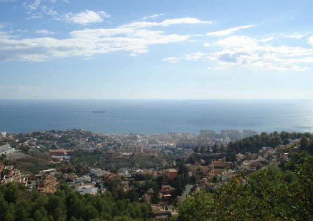 Plot Views of Pinares de San Antón, Málaga