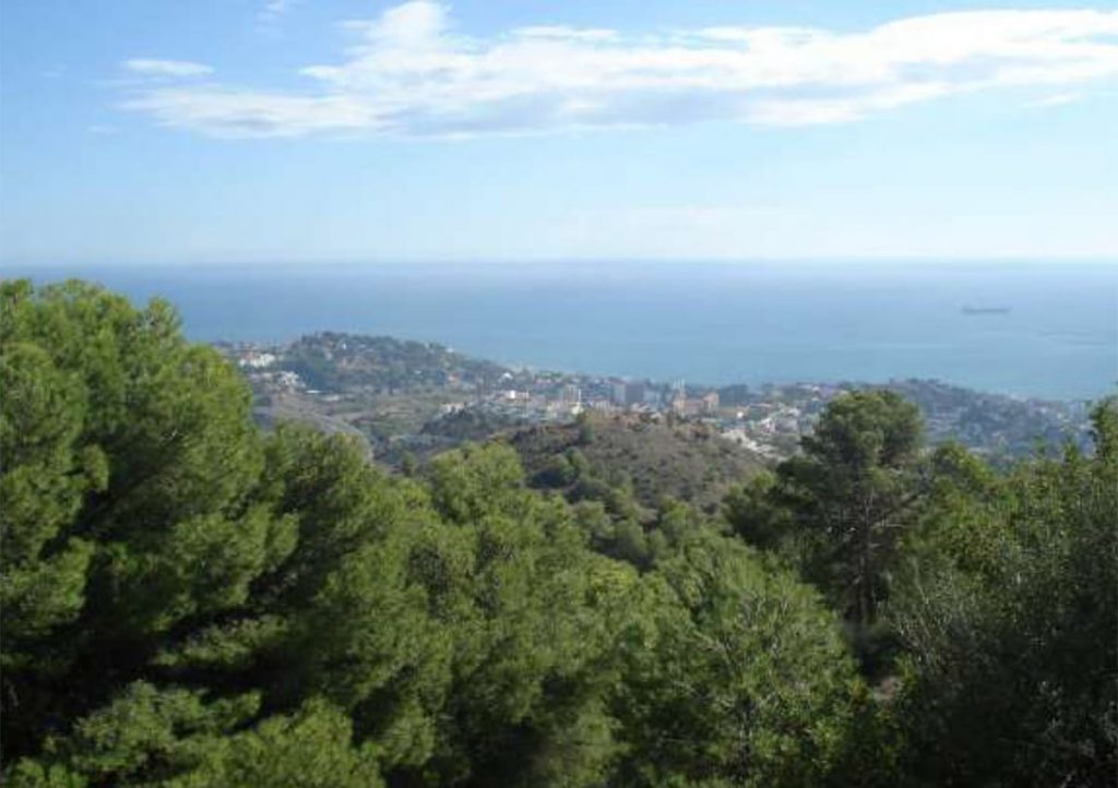 Plot Views of Pinares de San Antón, Málaga