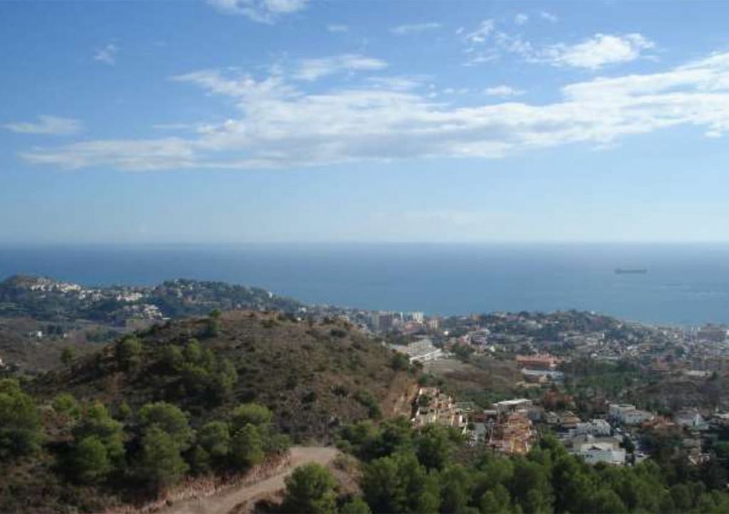 Plot Views of Pinares de San Antón, Málaga